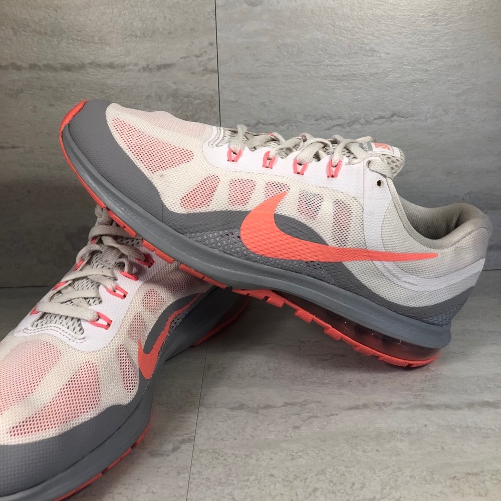 Nike Max Dynasty 2 Women S 11 Excellent Condition